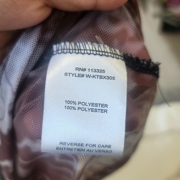 STANDARD ISSUE Sheer Mesh Y2K Short Sleeve top size Medium - Picture 5 of 8